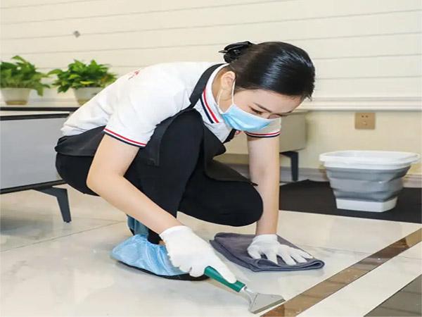 如何才能做好一個(gè)保潔？